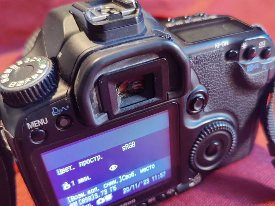 фотоапарат Canon EOS 40 D
