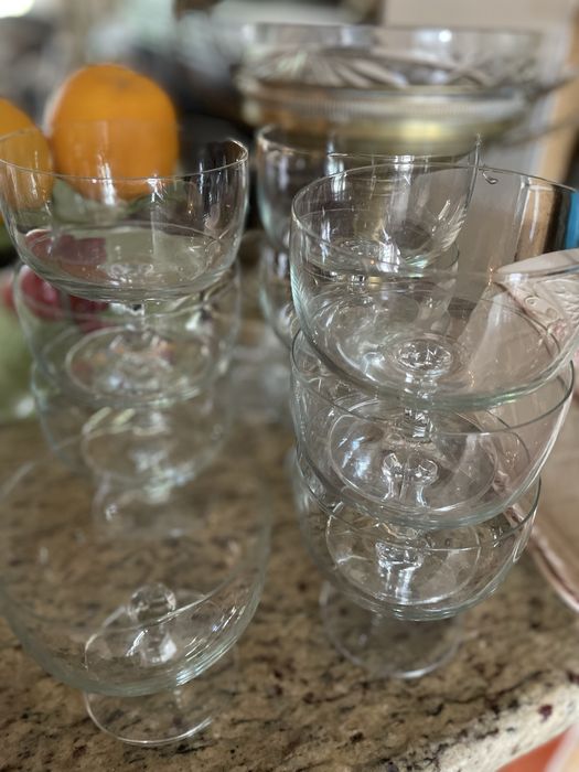 10 szampanówek starych vintage cienkie szkło PRL