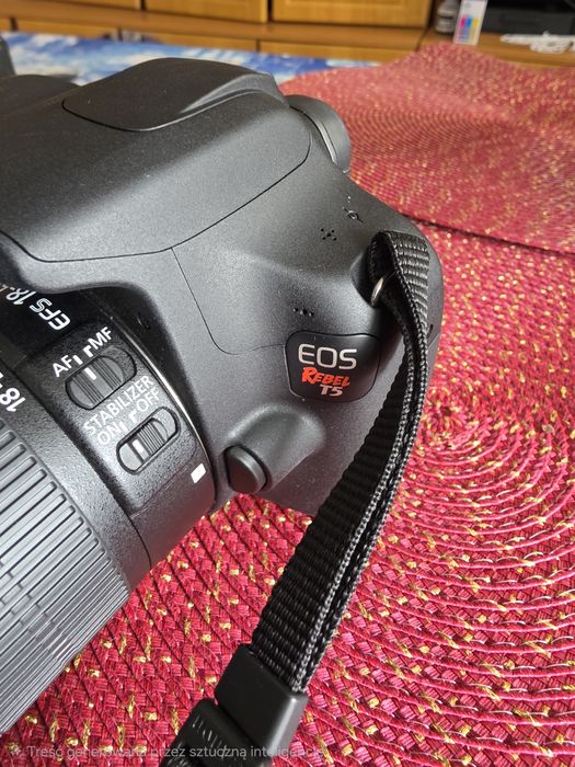Canon EOS Reben T5 z obiektywem 18-55mm