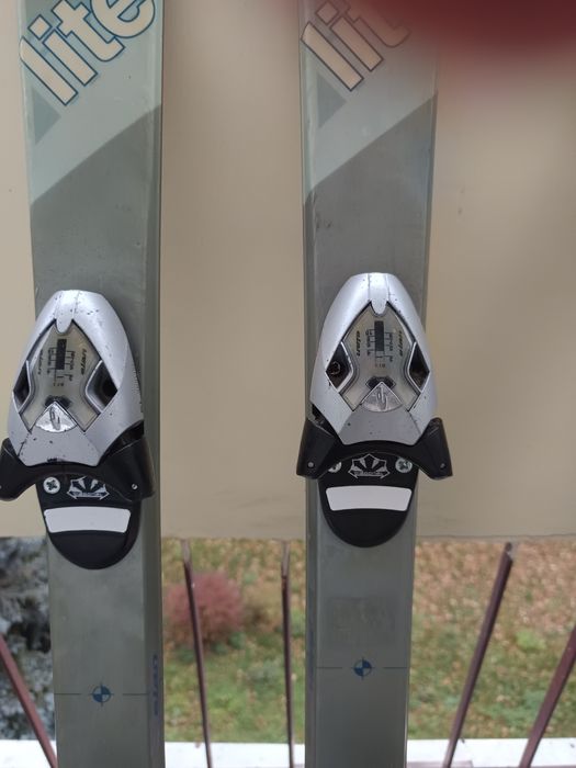 Sprzedam narty damskie Elan + gratisy