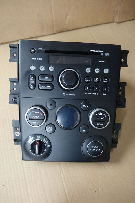 RADIO PANEL NAWIEWU GRAND VITARA II 09r.