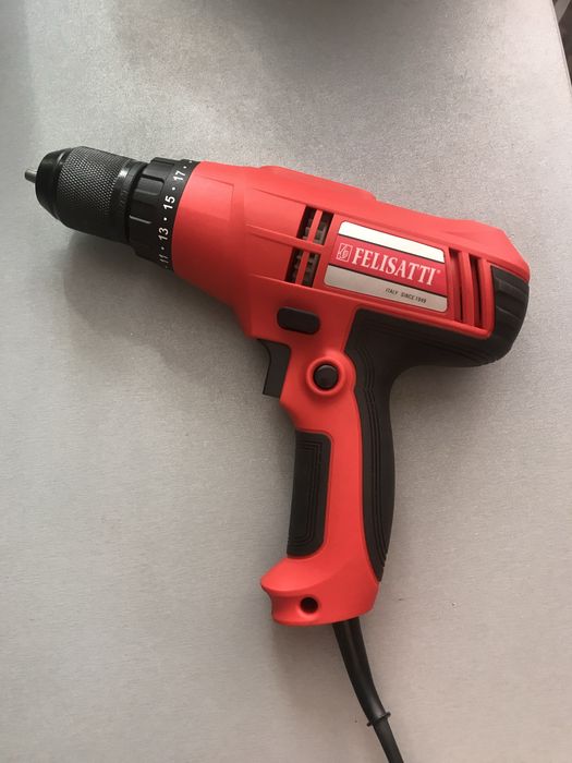 Продам мережевий дриль-шуруповерт