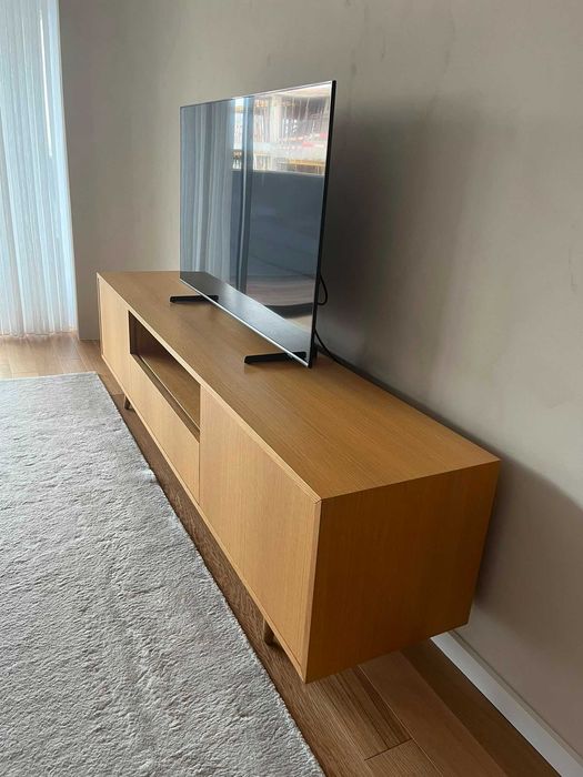 Móvel de Sala | Móvel de TV | Praticamente novo | Sem marcas de uso | Carvalho Natural