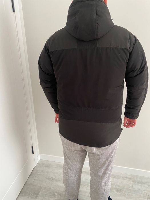 Зимова чоловіча куртка