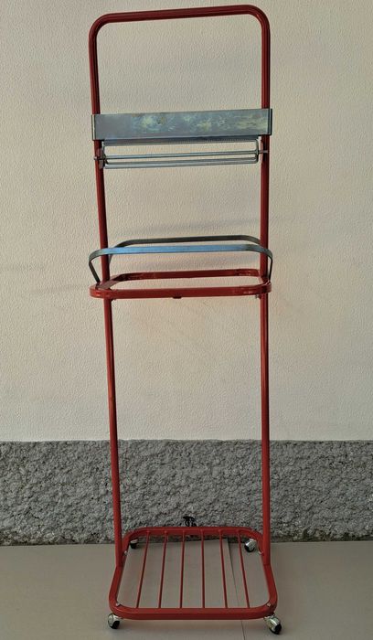 Carrinho dispensador de papel