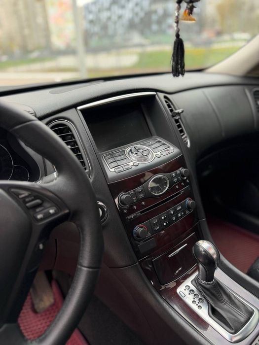 Продам infiniti ex 25