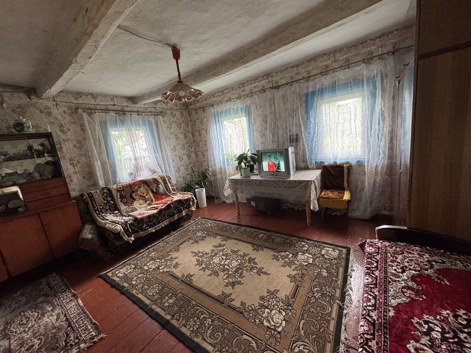 Продаж окремого будинку в с. Майстрів