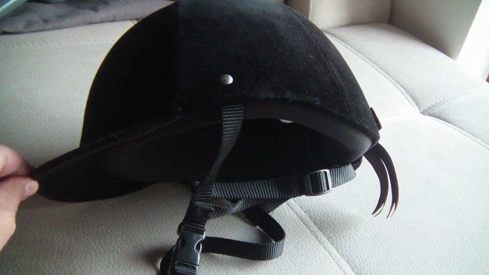Toque /capacete de equitação Veludo Preto Fouganza tam 56