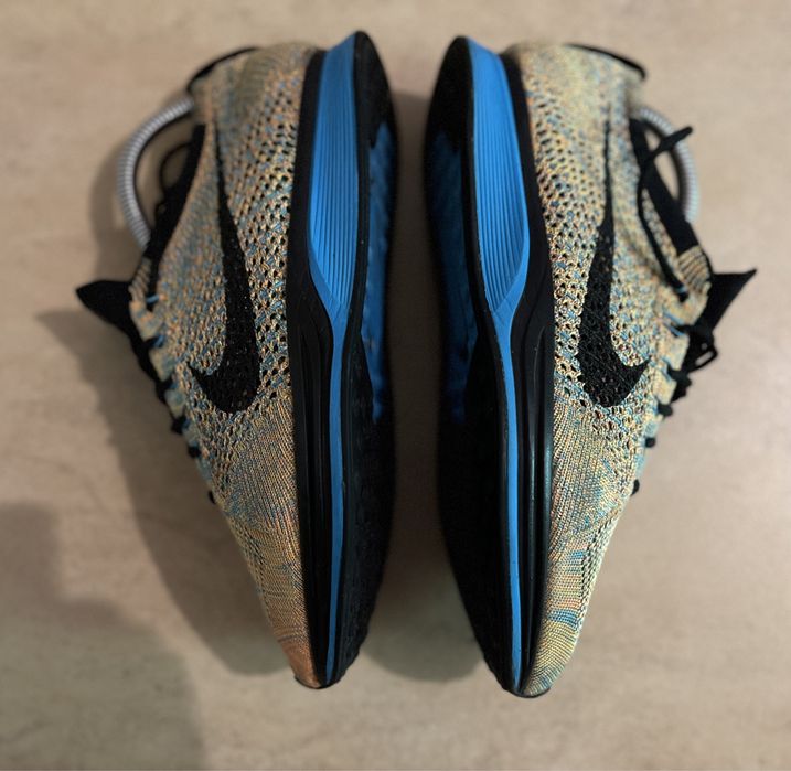 Nike Flyknit Racer Blush 38.5