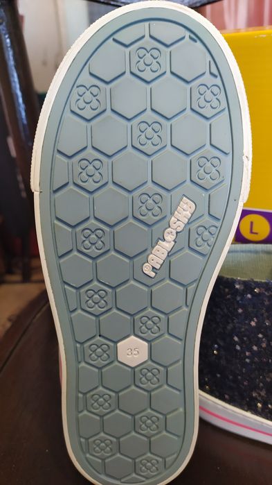 Продам кеды "Pablosky" 35 р. на девочку