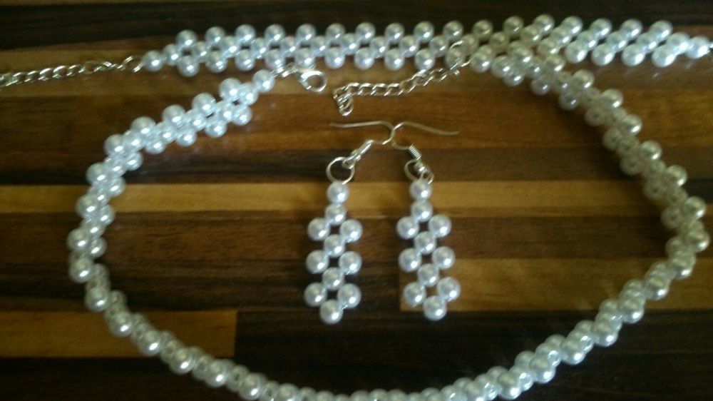 Ślubna biżuteria z koralików 25 zł. Komplet.