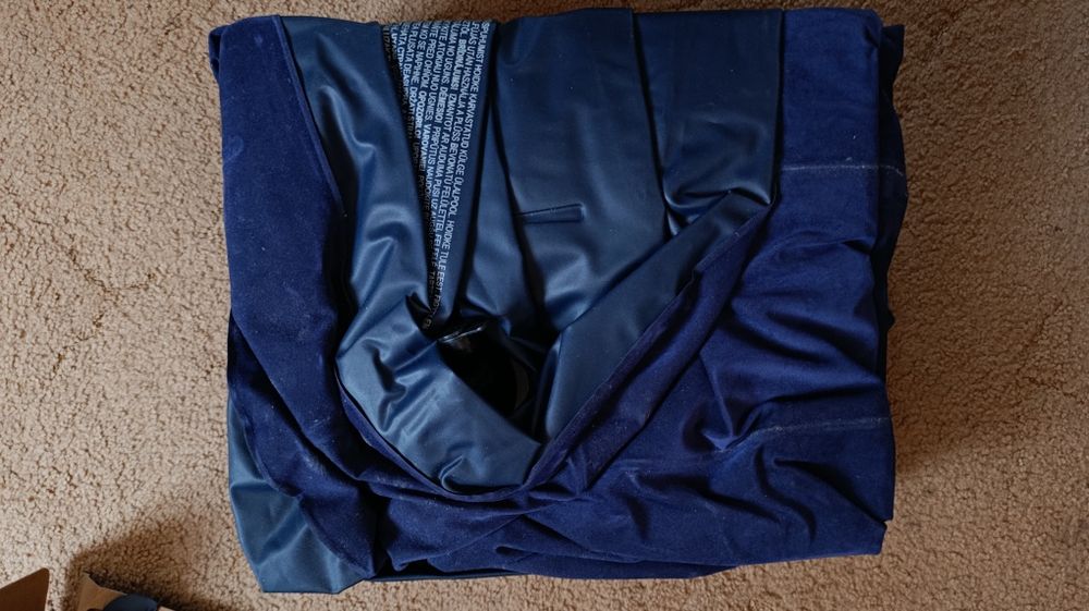 Новый Двухспальный надувной  матрас Intex 152*203*25