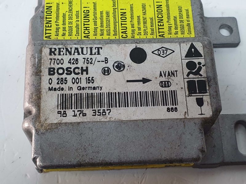 Centralina airbag RENAULT Clio II (BB0/1/2_, CB0/1/2_)