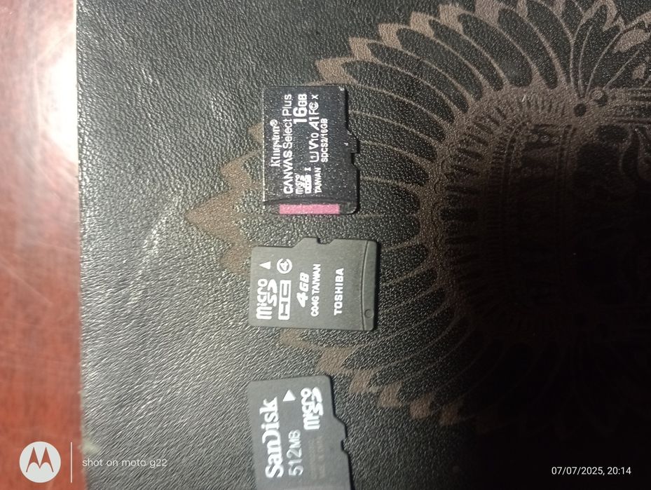 Памяти карта на 16Г телефон