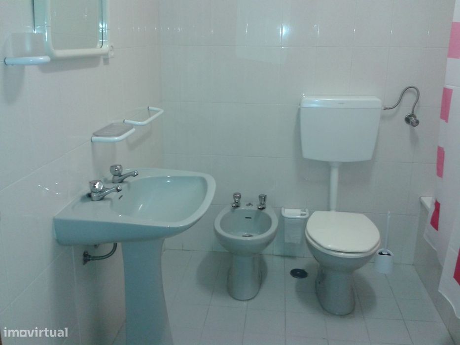 Apartamento T1, rés-do-chão, Praceta Diogo Cão, COIMBRA
