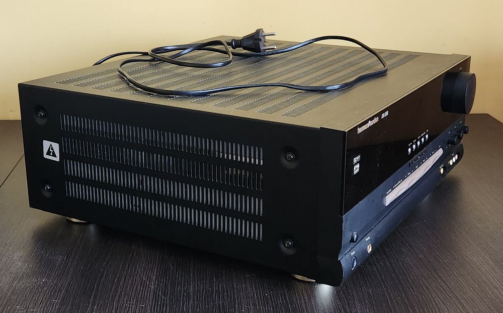 Harman/Kardon AVR 3000 amplituner
