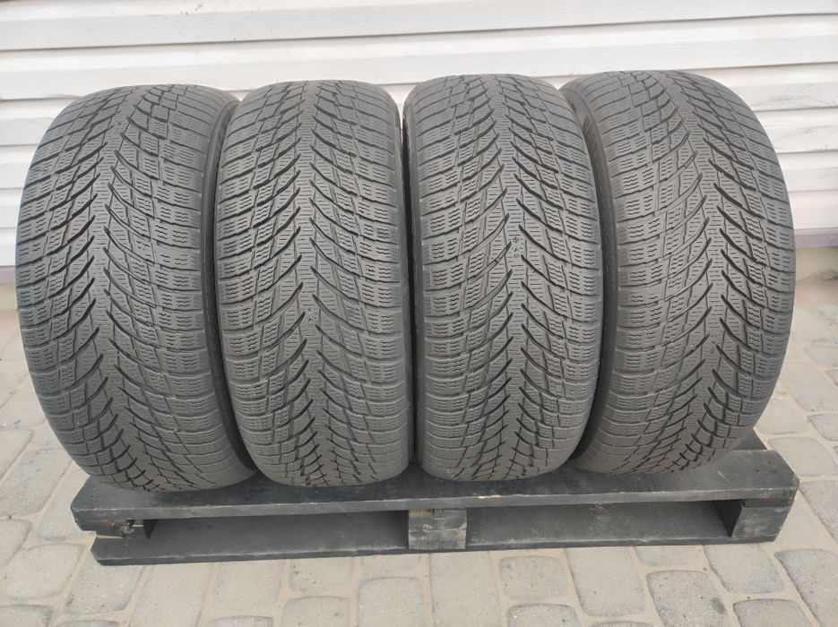 215.50.17 komplet opon zimowych Nokian WR Snowproof P