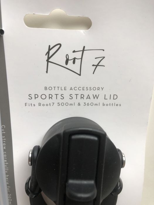 Root7 Korek Sportowy ze słomką