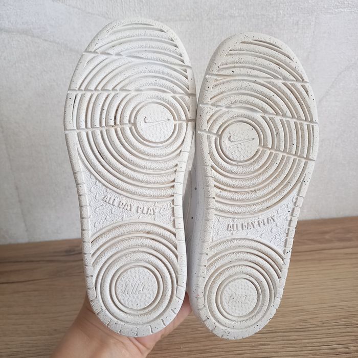 Кросівки кеди білі від Nike 28