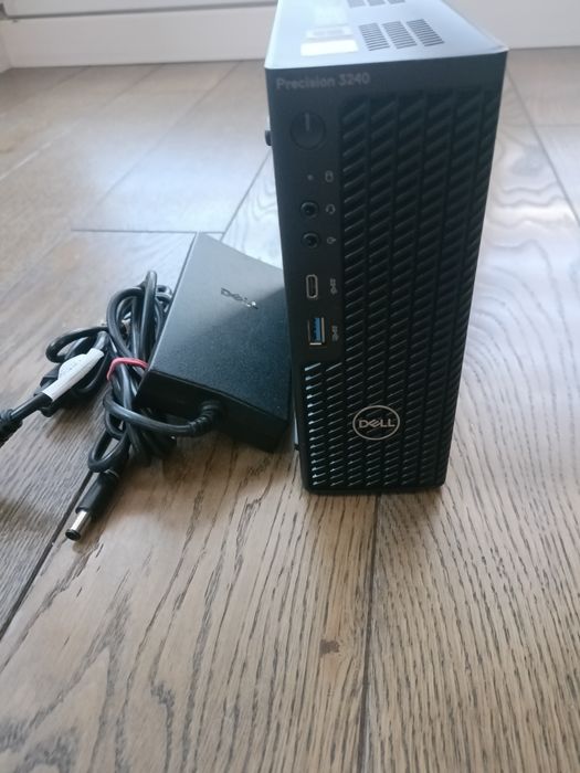 Dell 3240 Compact – i7, 16GB RAM, Quadro P1000, 2x SSD m.2 wifi Gotowy do pracy!