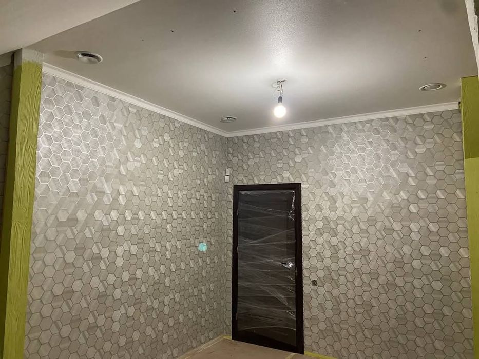 Поклейка шпалер (обої). Швидко якісно на роки з гарантією.