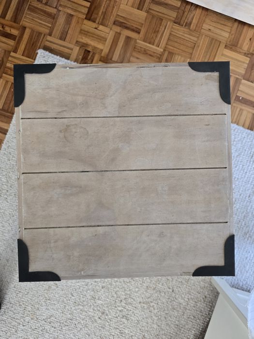 Mesa de apoio madeira e ferro