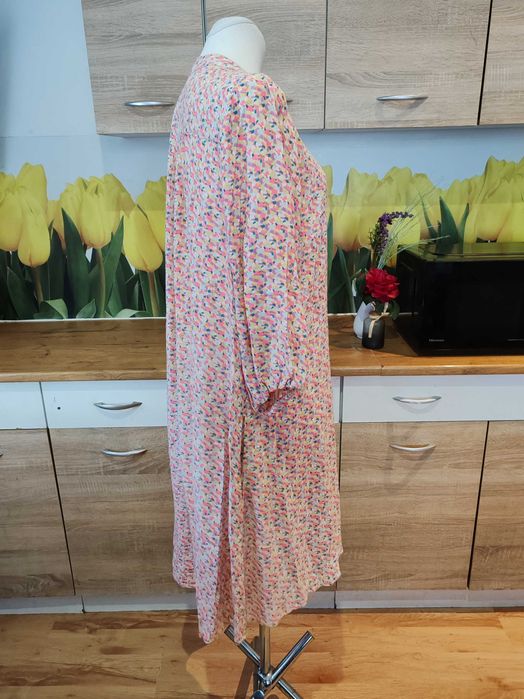 Piękna wygodna sukienka midi Ofelia rozmiar ok 46/48 wiskoza