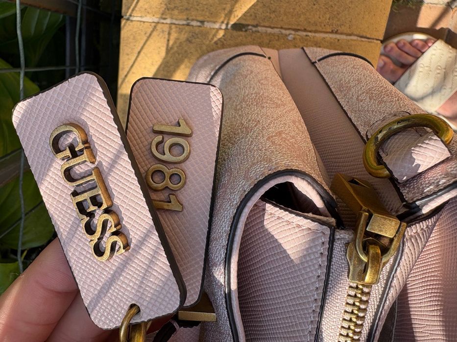 Оригінальна сумка Guess