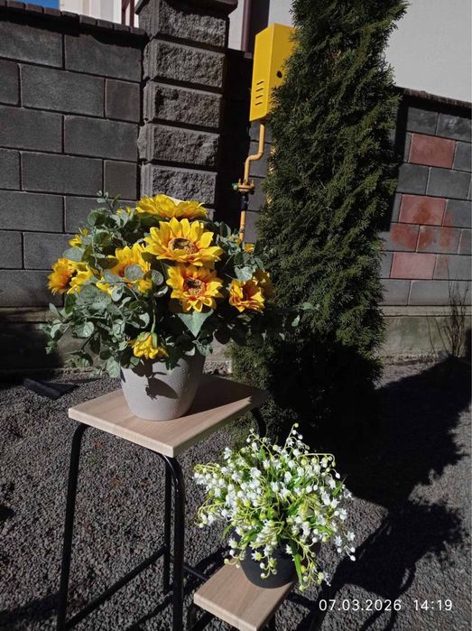 Красиві екібани зу штучних квітів