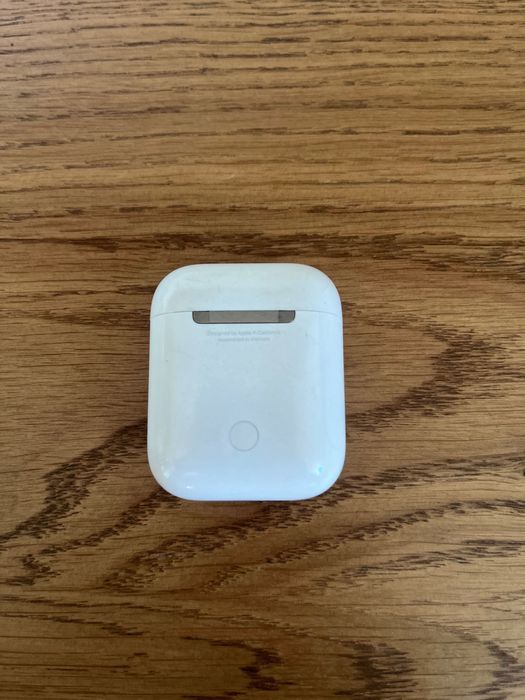 Apple AirPods 2