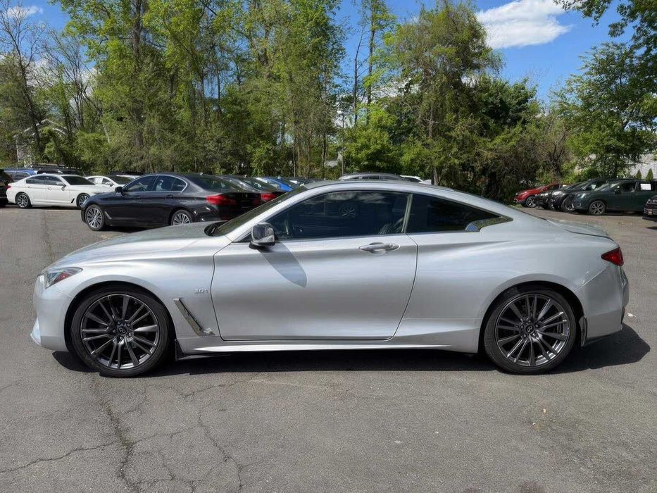 Infiniti Q60      2018