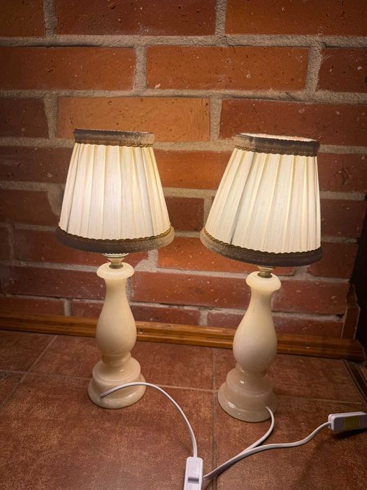 Lampki stojące z marmuru 2 szt.