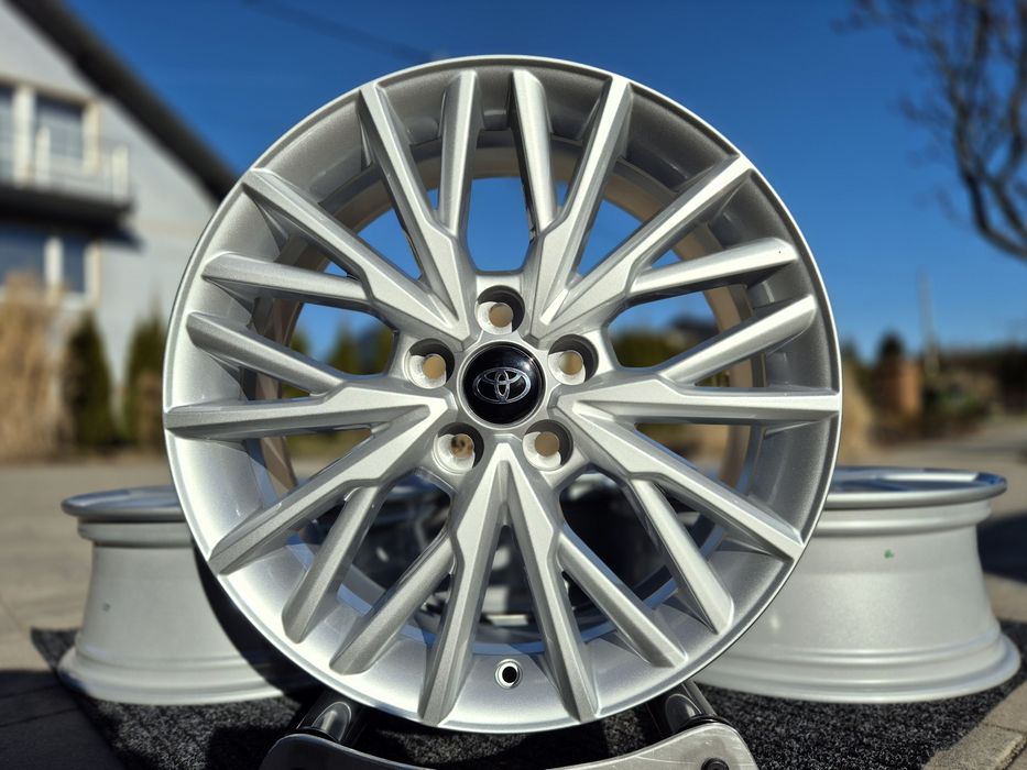 Toyota C-HR 18 " Felgi aluminiowe - Oryginalne, Nowe 5x114,3