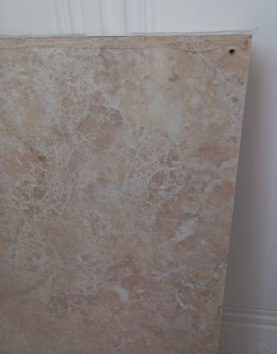 Столешниця (залишок відрізу) 60х40 см,висота 4см, бежево-персиковий,