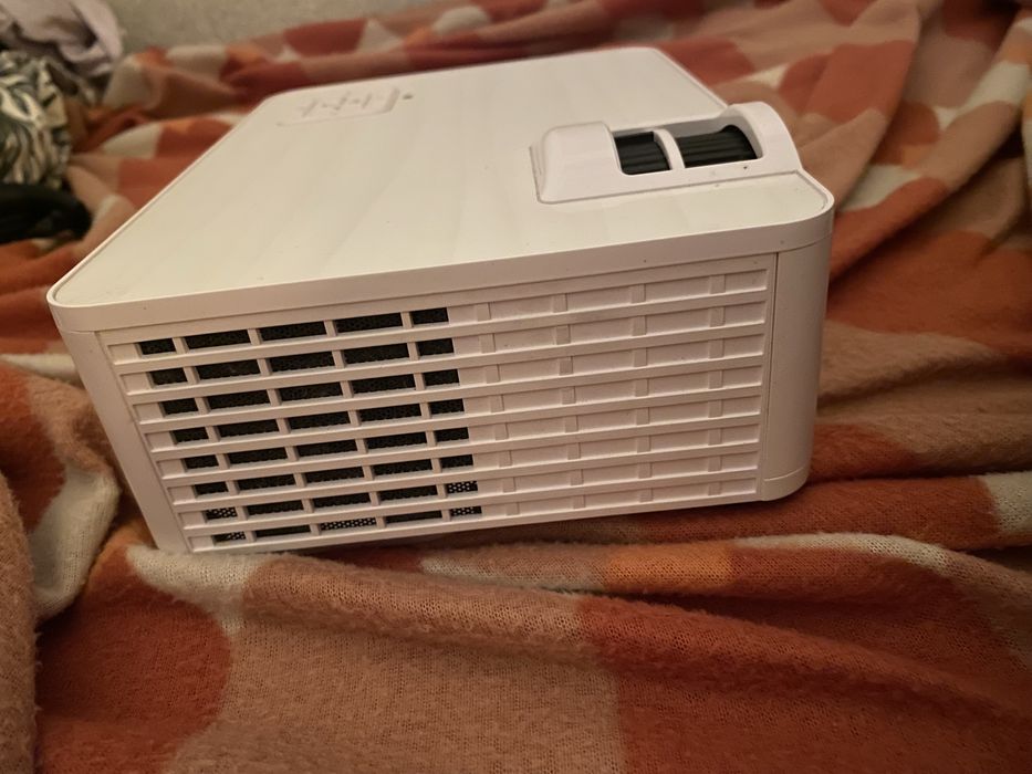 Projetor Topvision T6 – Ótimo estado – Zona Cascais/Alcabideche