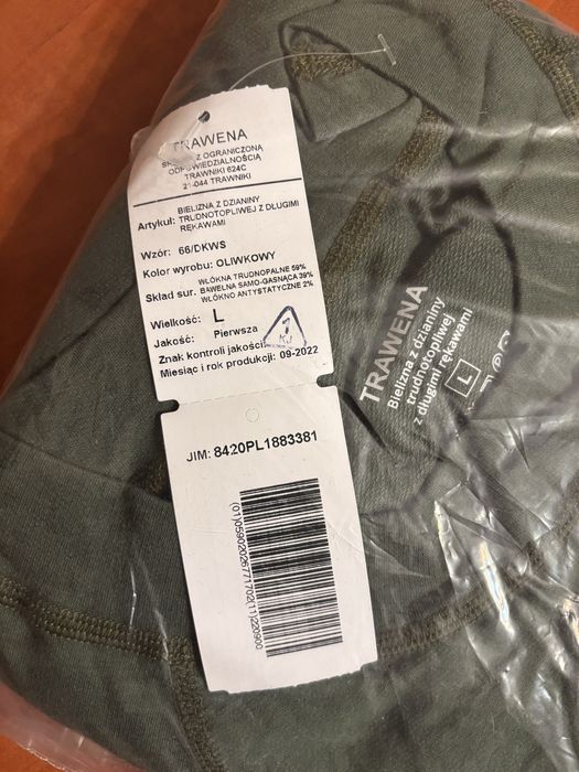 Bielizna z dzianiny trudnotopliwej z dlugimi rękawami 66/DKWS