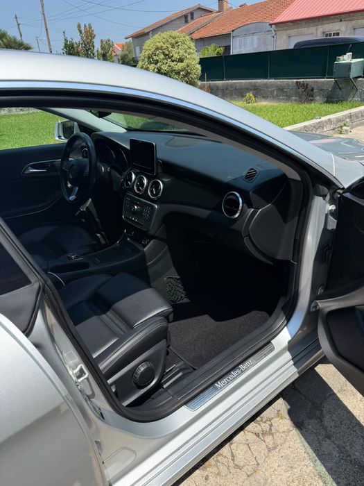 Mercedes-Benz CLA 200 — fotografia 4