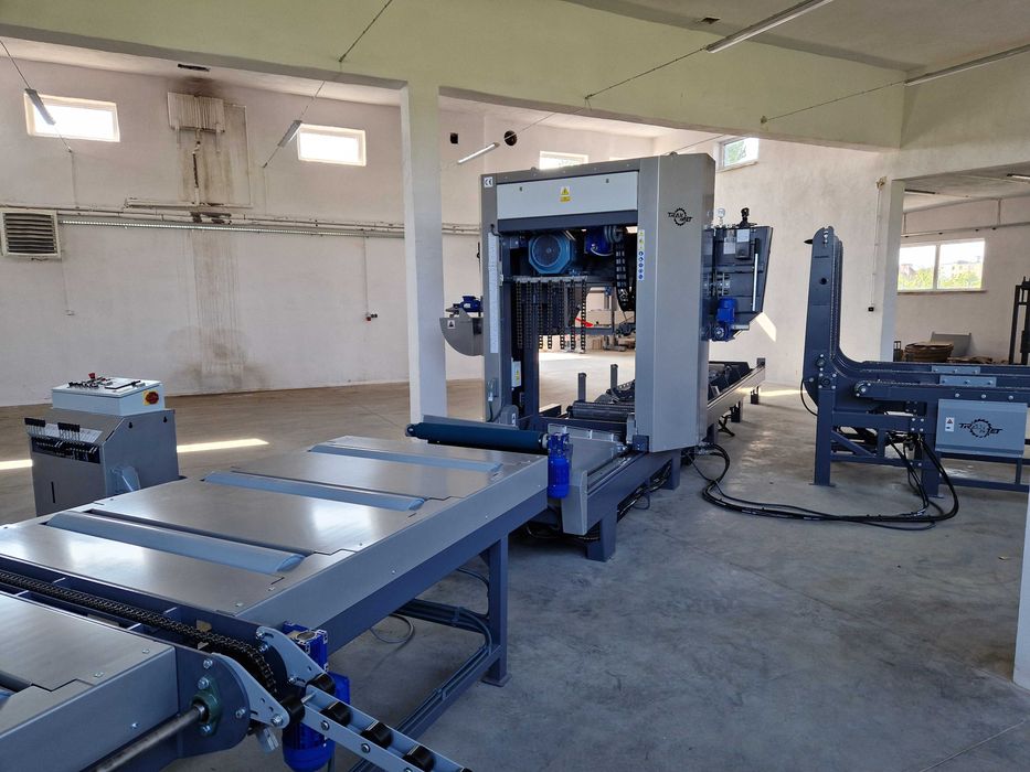 Przemysłowy trak taśmowy piła 60 mm koła 800mm TTS-800 nowy model