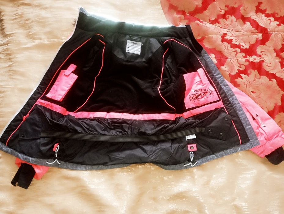 Зимова лижна куртка CELSIUS waterproof на 9-11 років, ріст 144-154 см