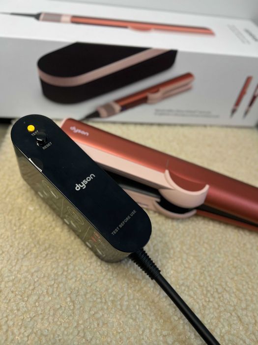 Dyson Airstrait HT01 Special Gift Edition Strawberry Bronze/Blush Pink