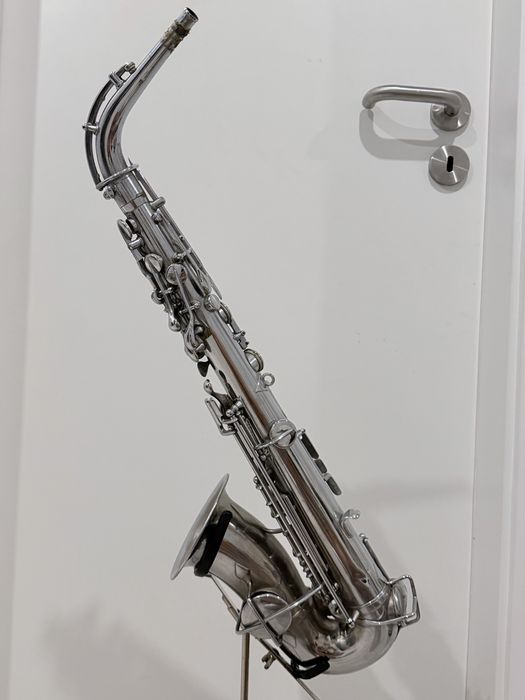 Saxofone alto antigo