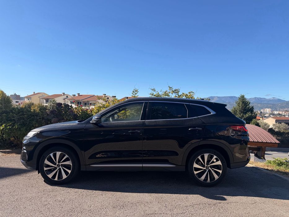 BYD Seal U - suv híbrido plug-in 2024 preto - com IVA