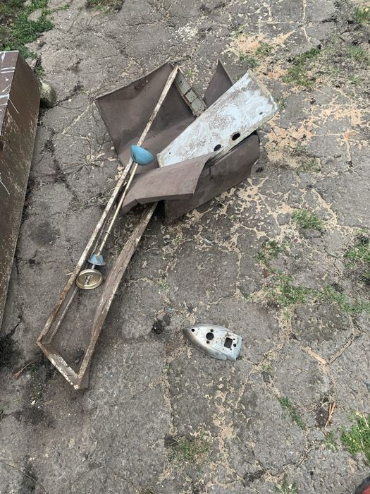 Продам бытовой лом металла. 68 кг чёрный + 1 кг алюминий