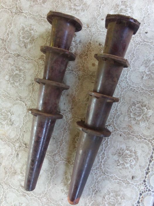 Ножки для столика или чего-то другого. разные...