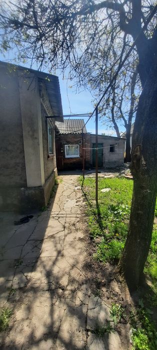 Будинок на Володимирській (Довгинцево)
