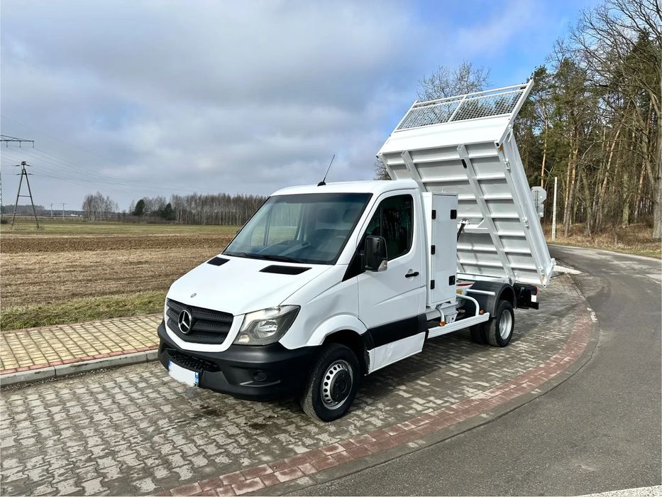 Mercedes-Benz Sprinter 513