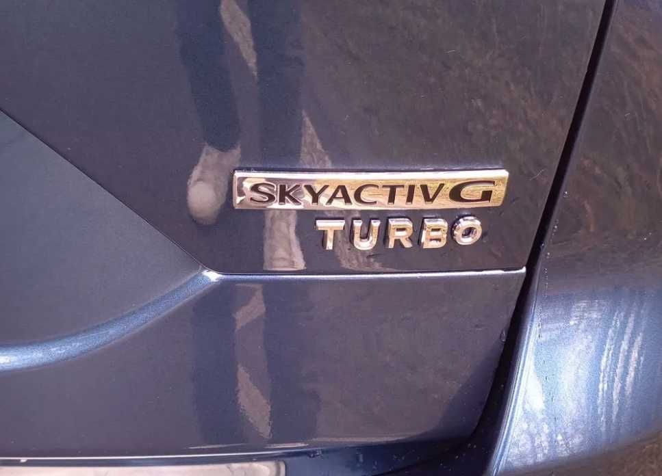 Mazda CX-5 Signature 2023 року