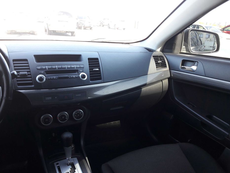 Авто Mitsubishi Lancer 10 2009 X 2.0i CVT (150 к.с.) в гарному стані