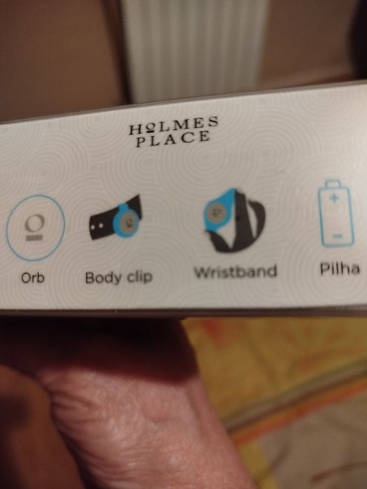 Activity Tracking Bracelets444171526257387522