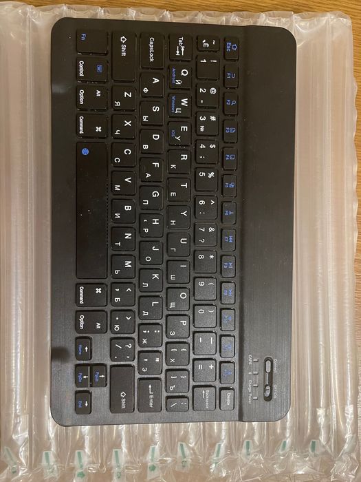 Продається Bluetooth клавіатура